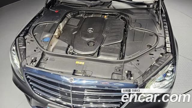 2018 Mercedes-Benz S-Class W222 S350 d 4MATIC Sold VIN WDDUF2BB0JA373003 – trunk area 2018 Mercedes-Benz S-Class W222 S350 d 4MATIC Sold VIN WDDUF2BB0JA373003 – trunk area