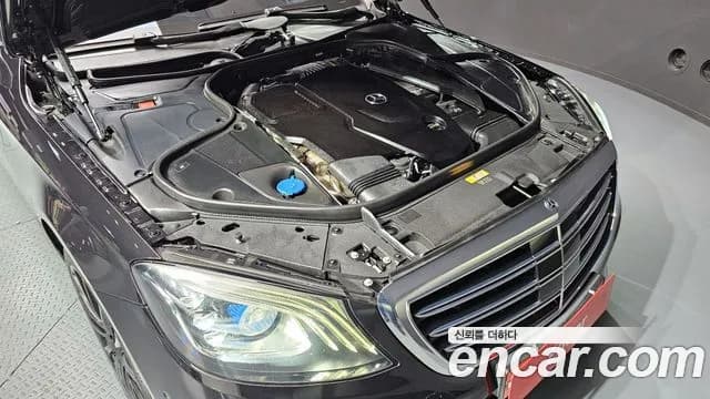 2018 Mercedes-Benz S-Class W222 S350 d 4MATIC Sold VIN WDDUF2BB3JA370046 – engine bay 2018 Mercedes-Benz S-Class W222 S350 d 4MATIC Sold VIN WDDUF2BB3JA370046 – engine bay