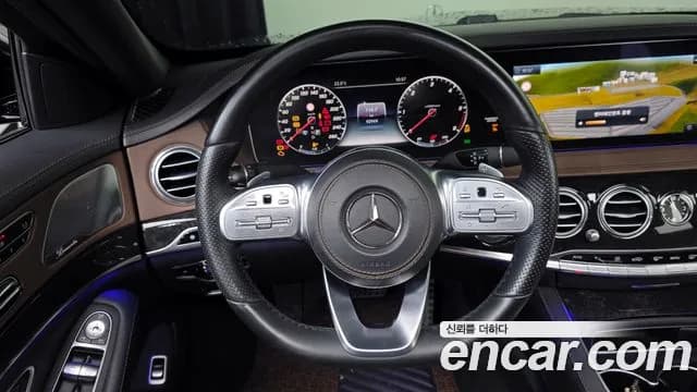 2018 Mercedes-Benz S-Class W222 S350 d 4MATIC Sold VIN WDDUF2BB7JA372317 – front exterior 2018 Mercedes-Benz S-Class W222 S350 d 4MATIC Sold VIN WDDUF2BB7JA372317 – front exterior