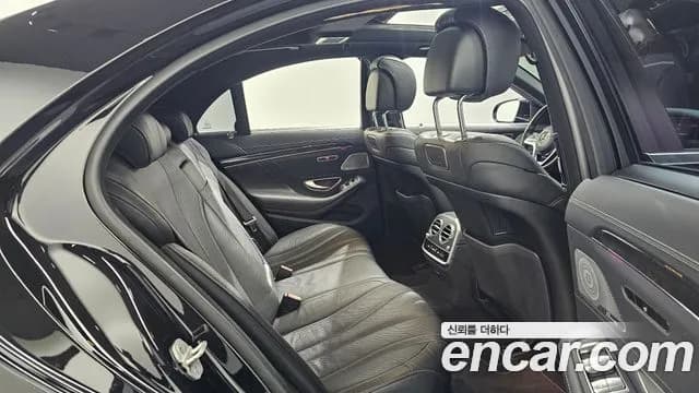 2018 Mercedes-Benz S-Class W222 S350 d 4MATIC Sold VIN WDDUF2BB8JA357079 – interior seats 2018 Mercedes-Benz S-Class W222 S350 d 4MATIC Sold VIN WDDUF2BB8JA357079 – interior seats