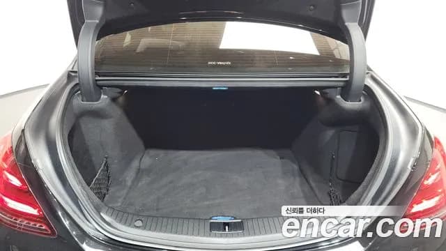 2019 Mercedes-Benz S-Class W222 S350L Sold VIN WDDUG5FB1KA496710 – undercarriage 2019 Mercedes-Benz S-Class W222 S350L Sold VIN WDDUG5FB1KA496710 – undercarriage