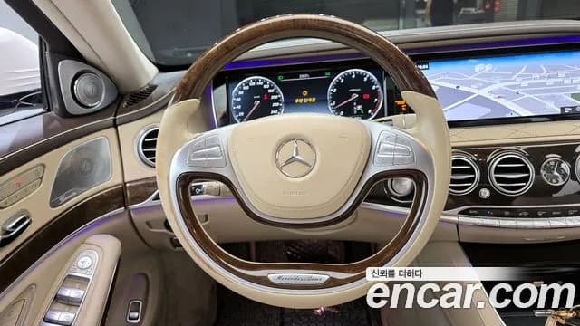 2017 Mercedes-Benz S-Class W222 S500L Sold VIN WDDUG8CB5HA301013 – interior seats 2017 Mercedes-Benz S-Class W222 S500L Sold VIN WDDUG8CB5HA301013 – interior seats