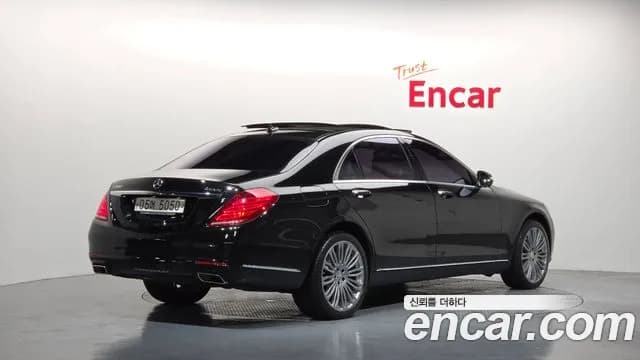 2017 Mercedes-Benz S-Class W222 S500L 4MATIC Sold VIN WDDUG8FBXHA289517 – front exterior 2017 Mercedes-Benz S-Class W222 S500L 4MATIC Sold VIN WDDUG8FBXHA289517 – front exterior