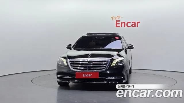 2019 Mercedes-Benz S-Class W222 S560L 4MATIC Sold VIN WDDUG8GB1KA443358 – front exterior 2019 Mercedes-Benz S-Class W222 S560L 4MATIC Sold VIN WDDUG8GB1KA443358 – front exterior