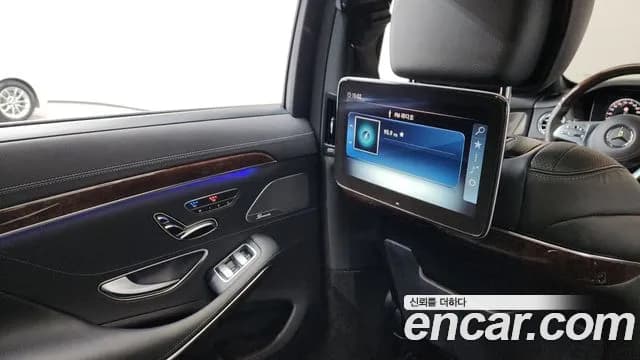 2019 Mercedes-Benz S-Class W222 S560L 4MATIC Sold VIN WDDUG8GB3KA431664 – photo 18 2019 Mercedes-Benz S-Class W222 S560L 4MATIC Sold VIN WDDUG8GB3KA431664 – photo 18