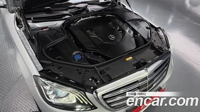 2018 Mercedes-Benz S-Class W222 S560L 4MATIC Sold VIN WDDUG8GB5JA347523 – photo 20 2018 Mercedes-Benz S-Class W222 S560L 4MATIC Sold VIN WDDUG8GB5JA347523 – photo 20