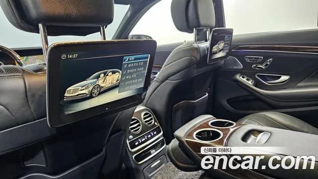 2018 Mercedes-Benz S-Class W222 S560L 4MATIC Sold VIN WDDUG8GB6JA375704 – photo 23 2018 Mercedes-Benz S-Class W222 S560L 4MATIC Sold VIN WDDUG8GB6JA375704 – photo 23