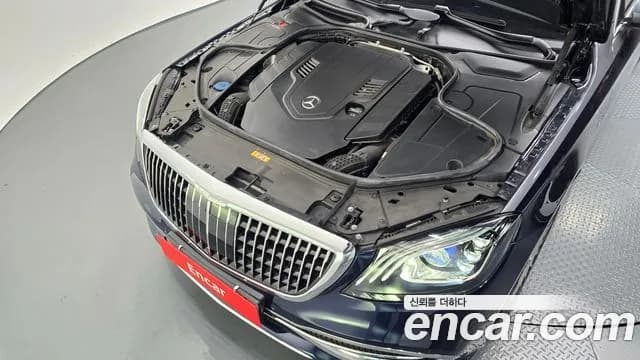 2018 Mercedes-Benz S-Class W222 Maybach S560 4MATIC Sold VIN WDDUX8GB3JA398843 – interior seats 2018 Mercedes-Benz S-Class W222 Maybach S560 4MATIC Sold VIN WDDUX8GB3JA398843 – interior seats