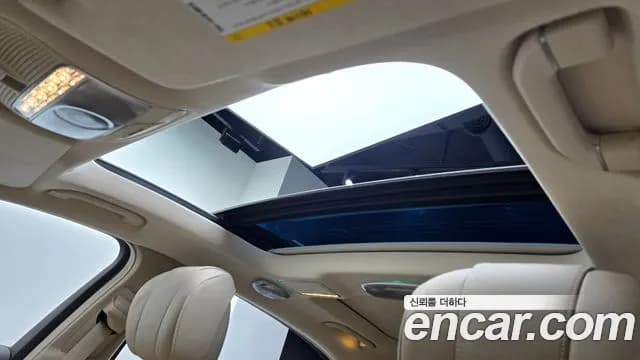 2018 Mercedes-Benz S-Class W222 Maybach S560 4MATIC Sold VIN WDDUX8GB3JA398843 – trunk area 2018 Mercedes-Benz S-Class W222 Maybach S560 4MATIC Sold VIN WDDUX8GB3JA398843 – trunk area