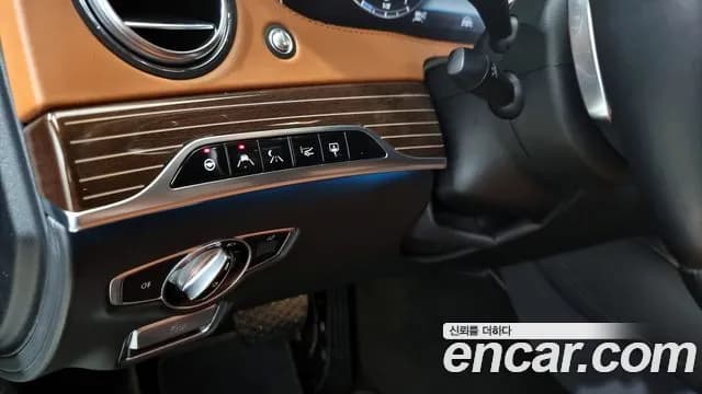 2019 Mercedes-Benz S-Class W222 Maybach S560 4MATIC Sold VIN WDDUX8GB3KA471291 – photo 12 2019 Mercedes-Benz S-Class W222 Maybach S560 4MATIC Sold VIN WDDUX8GB3KA471291 – photo 12