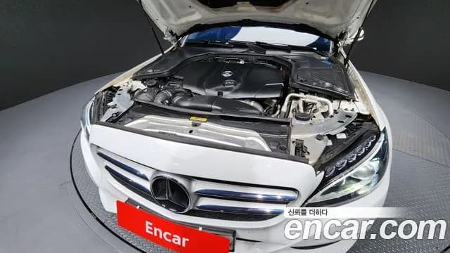 2018 Mercedes-Benz C-Class W205 C220 d Avantgarde Sold VIN WDDWF0EB5JR378224 – photo 11 2018 Mercedes-Benz C-Class W205 C220 d Avantgarde Sold VIN WDDWF0EB5JR378224 – photo 11