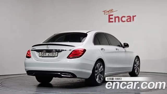 2018 Mercedes-Benz C-Class W205 C220 d Avantgarde Sold VIN WDDWF0EB8JR372143 – photo 13 2018 Mercedes-Benz C-Class W205 C220 d Avantgarde Sold VIN WDDWF0EB8JR372143 – photo 13