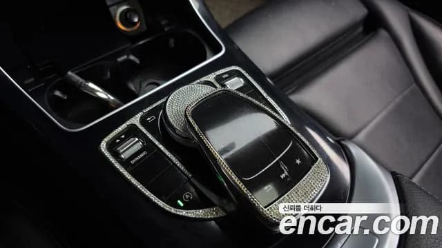 2018 Mercedes-Benz C-Class W205 C220 d Avantgarde Sold VIN WDDWF0EB9JR346358 – engine bay 2018 Mercedes-Benz C-Class W205 C220 d Avantgarde Sold VIN WDDWF0EB9JR346358 – engine bay