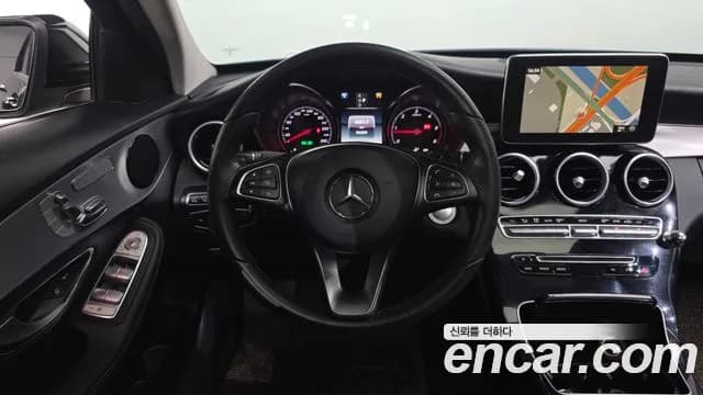 2018 Mercedes-Benz C-Class W205 C220 d Avantgarde Sold VIN WDDWF0EB9JR346358 – exterior detail 2018 Mercedes-Benz C-Class W205 C220 d Avantgarde Sold VIN WDDWF0EB9JR346358 – exterior detail