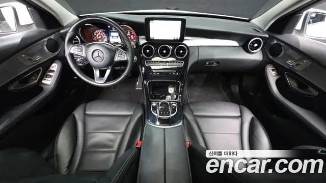 2018 Mercedes-Benz C-Class W205 C220 d Avantgarde Sold VIN WDDWF0EB9JR375326 – interior seats 2018 Mercedes-Benz C-Class W205 C220 d Avantgarde Sold VIN WDDWF0EB9JR375326 – interior seats