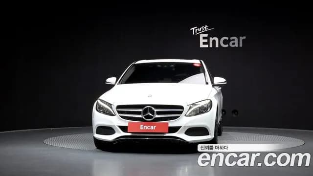 2018 Mercedes-Benz C-Class W205 C220 d Avantgarde Sold VIN WDDWF0EB9JR375326 – photo 16 2018 Mercedes-Benz C-Class W205 C220 d Avantgarde Sold VIN WDDWF0EB9JR375326 – photo 16