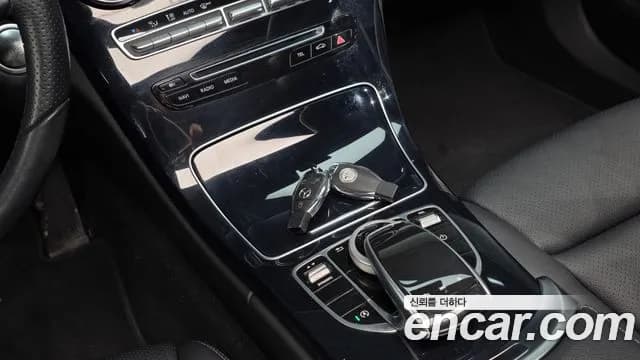 2017 Mercedes-Benz C-Class W205 C220 d 4MATIC Sold VIN WDDWF0FB4HR275692 – photo 19 2017 Mercedes-Benz C-Class W205 C220 d 4MATIC Sold VIN WDDWF0FB4HR275692 – photo 19