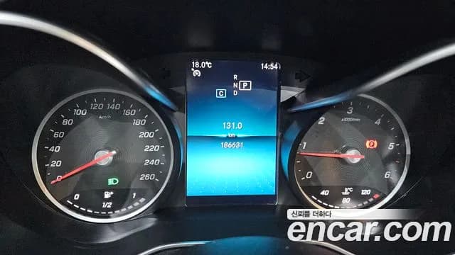 2019 Mercedes-Benz C-Class W205 C220 d Avantgarde Sold VIN WDDWF1EB7KR487680 – rear exterior 2019 Mercedes-Benz C-Class W205 C220 d Avantgarde Sold VIN WDDWF1EB7KR487680 – rear exterior