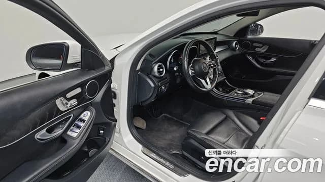 2019 Mercedes-Benz C-Class W205 C220 d Avantgarde Sold VIN WDDWF1EB7KR487680 – side profile 2019 Mercedes-Benz C-Class W205 C220 d Avantgarde Sold VIN WDDWF1EB7KR487680 – side profile