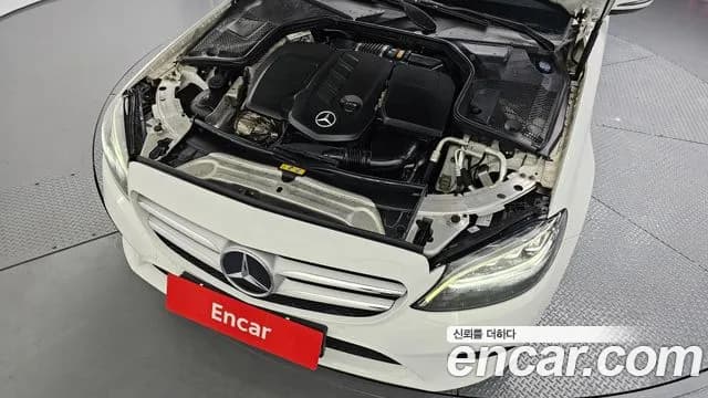 2019 Mercedes-Benz C-Class W205 C220 d Avantgarde Sold VIN WDDWF1EB7KR487680 – exterior detail 2019 Mercedes-Benz C-Class W205 C220 d Avantgarde Sold VIN WDDWF1EB7KR487680 – exterior detail