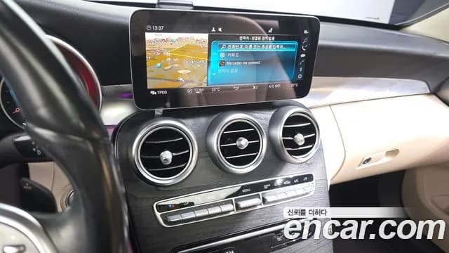 2019 Mercedes-Benz C-Class W205 C220 d Avantgarde Sold VIN WDDWF1EB8KR444238 – photo 15 2019 Mercedes-Benz C-Class W205 C220 d Avantgarde Sold VIN WDDWF1EB8KR444238 – photo 15