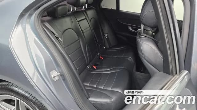 2019 Mercedes-Benz C-Class W205 C220 d 4MATIC AMG Line Sold VIN WDDWF1FB6KR453020 – photo 15 2019 Mercedes-Benz C-Class W205 C220 d 4MATIC AMG Line Sold VIN WDDWF1FB6KR453020 – photo 15