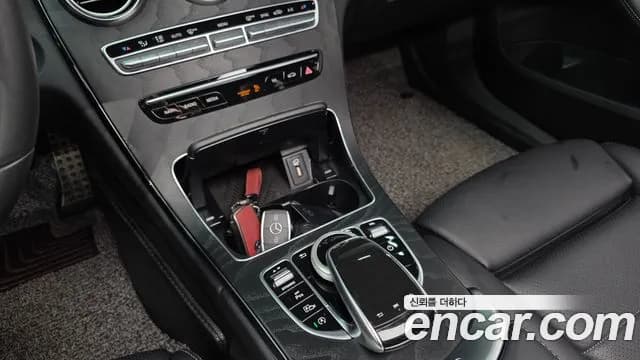2019 Mercedes-Benz C-Class W205 C220 d 4MATIC AMG Line Sold VIN WDDWF1FB6KR475101 – photo 23 2019 Mercedes-Benz C-Class W205 C220 d 4MATIC AMG Line Sold VIN WDDWF1FB6KR475101 – photo 23