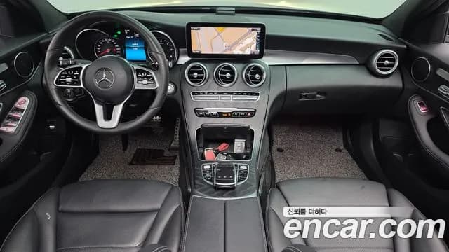 2019 Mercedes-Benz C-Class W205 C220 d 4MATIC AMG Line Sold VIN WDDWF1FB6KR475101 – photo 30 2019 Mercedes-Benz C-Class W205 C220 d 4MATIC AMG Line Sold VIN WDDWF1FB6KR475101 – photo 30