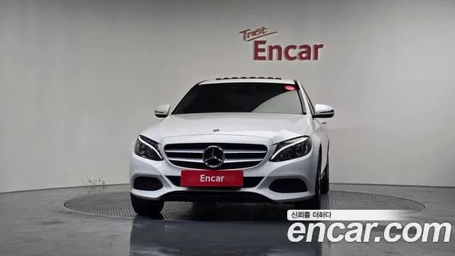 2017 Mercedes-Benz C-Class W205 C200 Sold VIN WDDWF4CB0HF587702 – photo 11 2017 Mercedes-Benz C-Class W205 C200 Sold VIN WDDWF4CB0HF587702 – photo 11