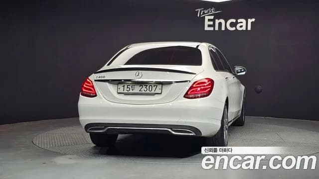 2018 Mercedes-Benz C-Class W205 C200 Avantgarde Sold VIN WDDWF4CB1JF708369 – photo 12 2018 Mercedes-Benz C-Class W205 C200 Avantgarde Sold VIN WDDWF4CB1JF708369 – photo 12