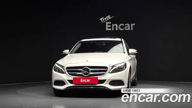 2017 Mercedes-Benz C-Class W205 C200 Avantgarde Sold VIN WDDWF4CB6HF593729 – dashboard 2017 Mercedes-Benz C-Class W205 C200 Avantgarde Sold VIN WDDWF4CB6HF593729 – dashboard