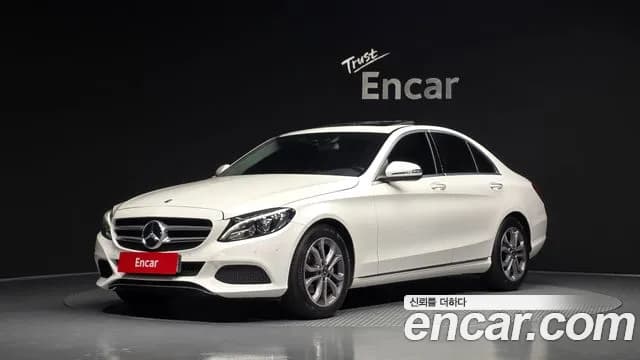 2017 Mercedes-Benz C-Class W205 C200 Avantgarde Sold VIN WDDWF4CB6HF593729 – photo 12 2017 Mercedes-Benz C-Class W205 C200 Avantgarde Sold VIN WDDWF4CB6HF593729 – photo 12