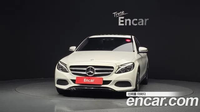 2017 Mercedes-Benz C-Class W205 C200 Avantgarde Sold VIN WDDWF4CB8HF509989 – photo 14 2017 Mercedes-Benz C-Class W205 C200 Avantgarde Sold VIN WDDWF4CB8HF509989 – photo 14