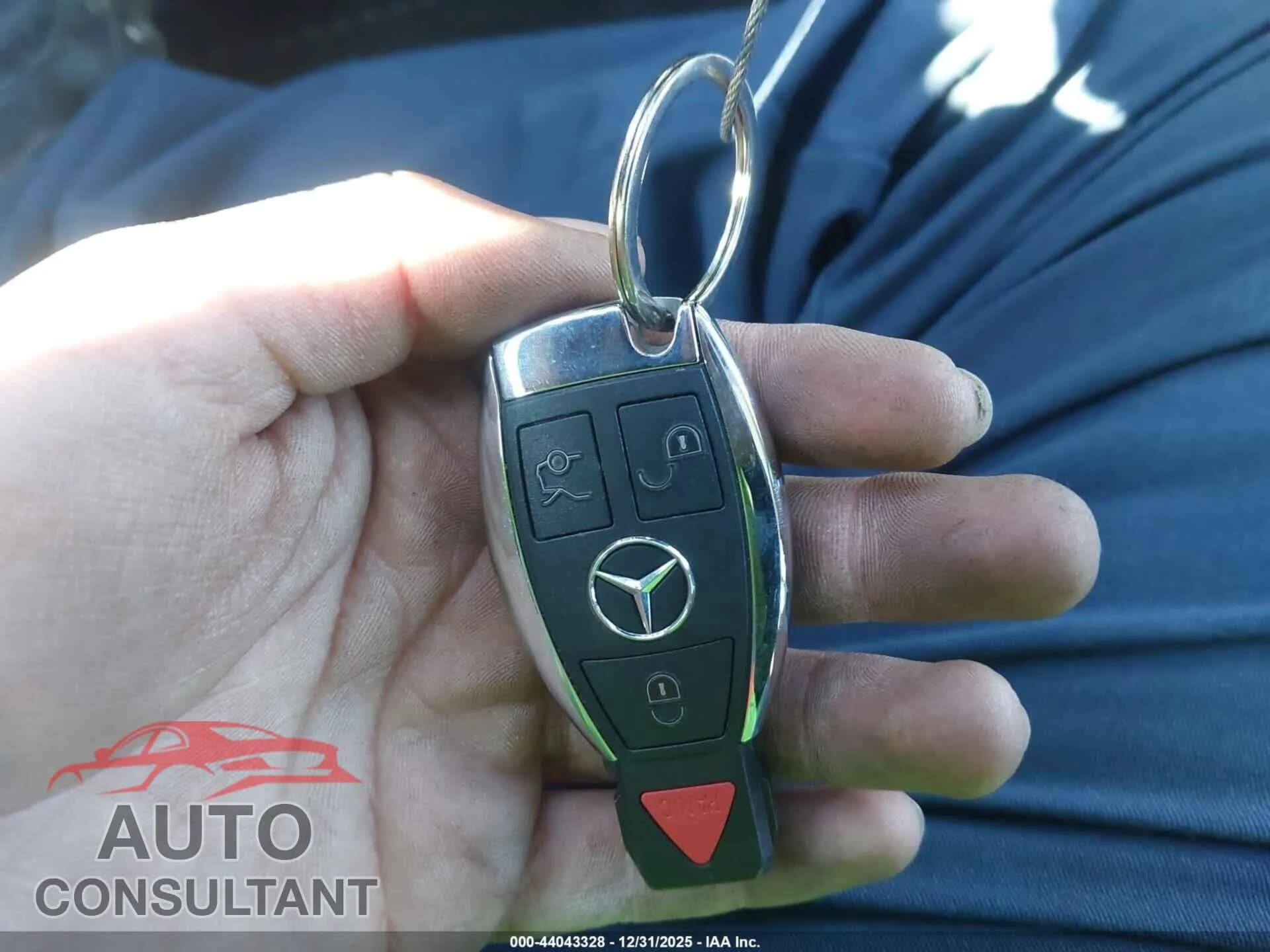 2016 MERCEDES-BENZ C 300 Damaged VIN WDDWF4KB3GR124998 – photo 11 2016 MERCEDES-BENZ C 300 Damaged VIN WDDWF4KB3GR124998 – photo 11