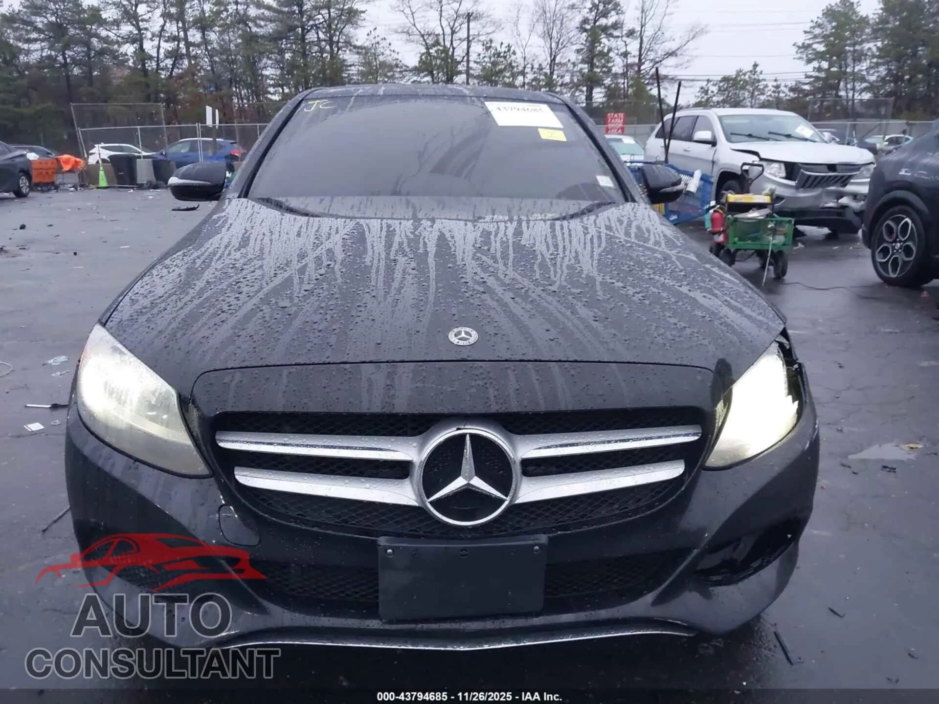 2018 MERCEDES-BENZ C 300 Damaged VIN WDDWF4KB9JR356254 – photo 12 2018 MERCEDES-BENZ C 300 Damaged VIN WDDWF4KB9JR356254 – photo 12