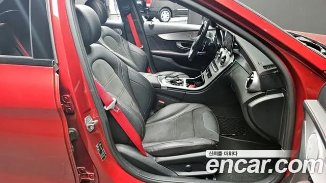 2019 Mercedes-Benz C-Class W205 C43 AMG 4MATIC Sold VIN WDDWF6EB2KR445950 – interior seats 2019 Mercedes-Benz C-Class W205 C43 AMG 4MATIC Sold VIN WDDWF6EB2KR445950 – interior seats