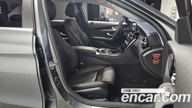 2019 Mercedes-Benz C-Class W205 C200 Sold VIN WDDWF8AB1KR511793 – dashboard 2019 Mercedes-Benz C-Class W205 C200 Sold VIN WDDWF8AB1KR511793 – dashboard