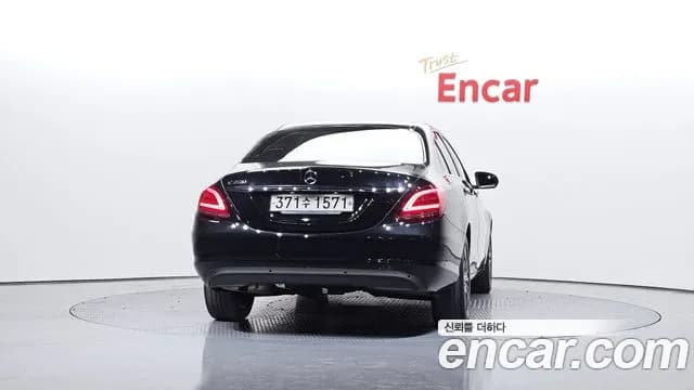 2020 Mercedes-Benz C-Class W205 C200 Sold VIN WDDWF8AB4LR563162 – photo 13 2020 Mercedes-Benz C-Class W205 C200 Sold VIN WDDWF8AB4LR563162 – photo 13