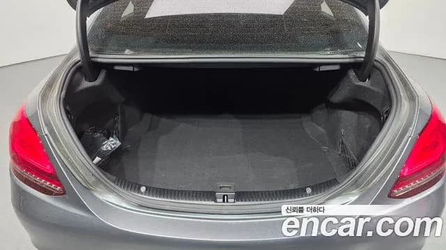 2019 Mercedes-Benz C-Class W205 C200 Sold VIN WDDWF8AB8KR503514 – dashboard 2019 Mercedes-Benz C-Class W205 C200 Sold VIN WDDWF8AB8KR503514 – dashboard