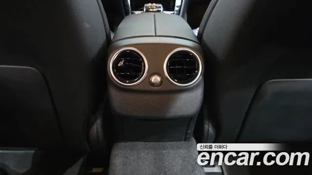 2019 Mercedes-Benz C-Class W205 C200 Sold VIN WDDWF8AB8KR503514 – undercarriage 2019 Mercedes-Benz C-Class W205 C200 Sold VIN WDDWF8AB8KR503514 – undercarriage