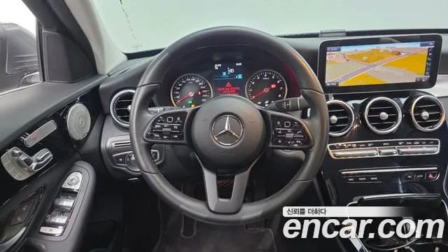 2019 Mercedes-Benz C-Class W205 C200 Sold VIN WDDWF8AB8KR503514 – photo 16 2019 Mercedes-Benz C-Class W205 C200 Sold VIN WDDWF8AB8KR503514 – photo 16