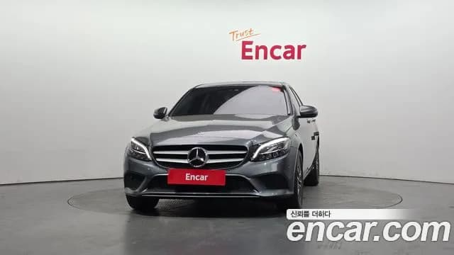 2019 Mercedes-Benz C-Class W205 C200 Sold VIN WDDWF8AB8KR503514 – photo 25 2019 Mercedes-Benz C-Class W205 C200 Sold VIN WDDWF8AB8KR503514 – photo 25