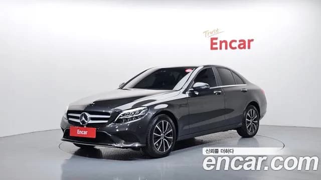 2020 Mercedes-Benz C-Class W205 C200 Sold VIN WDDWF8ABXLR563733 – interior seats 2020 Mercedes-Benz C-Class W205 C200 Sold VIN WDDWF8ABXLR563733 – interior seats