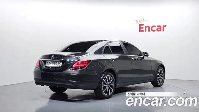 2020 Mercedes-Benz C-Class W205 C200 Sold VIN WDDWF8ABXLR563733 – odometer reading 2020 Mercedes-Benz C-Class W205 C200 Sold VIN WDDWF8ABXLR563733 – odometer reading
