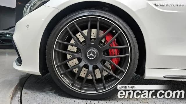2017 Mercedes-Benz C-Class W205 C63 S AMG Sold VIN WDDWF8HB0HF568602 – dashboard 2017 Mercedes-Benz C-Class W205 C63 S AMG Sold VIN WDDWF8HB0HF568602 – dashboard