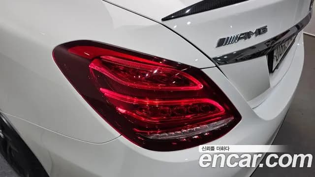 2017 Mercedes-Benz C-Class W205 C63 S AMG Sold VIN WDDWF8HB0HF568602 – photo 18 2017 Mercedes-Benz C-Class W205 C63 S AMG Sold VIN WDDWF8HB0HF568602 – photo 18