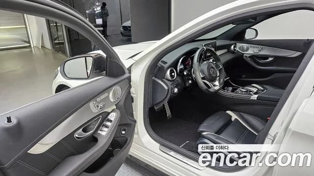 2017 Mercedes-Benz C-Class W205 C63 S AMG Sold VIN WDDWF8HB0HF568602 – photo 19 2017 Mercedes-Benz C-Class W205 C63 S AMG Sold VIN WDDWF8HB0HF568602 – photo 19