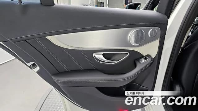 2017 Mercedes-Benz C-Class W205 C63 S AMG Sold VIN WDDWF8HB0HF568602 – photo 23 2017 Mercedes-Benz C-Class W205 C63 S AMG Sold VIN WDDWF8HB0HF568602 – photo 23
