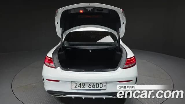 2017 Mercedes-Benz C-Class W205 C200 Coupe Sold VIN WDDWJ4CB7HF480905 – photo 19 2017 Mercedes-Benz C-Class W205 C200 Coupe Sold VIN WDDWJ4CB7HF480905 – photo 19