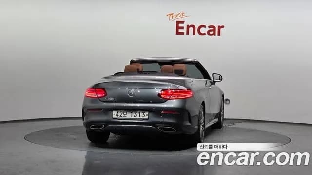 2018 Mercedes-Benz C-Class W205 C200 Cabriolet Sold VIN WDDWK4CB3JF696009 – photo 24 2018 Mercedes-Benz C-Class W205 C200 Cabriolet Sold VIN WDDWK4CB3JF696009 – photo 24